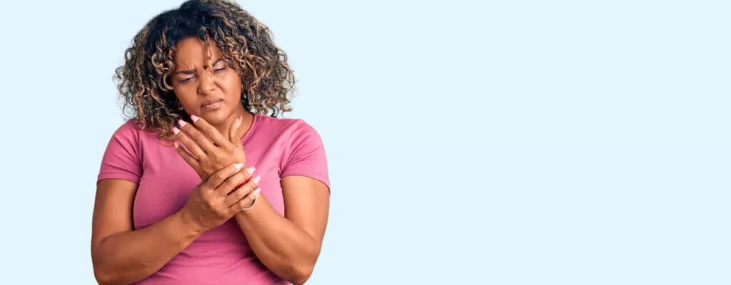 Living With Arthritis? Treat It Naturally