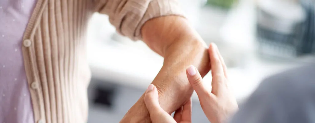 Managing_Tennis_Elbow_with_Physiotherapy